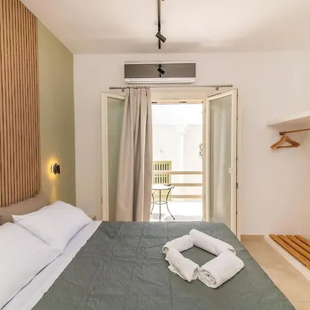 Fouulishouse 3 * Tínos