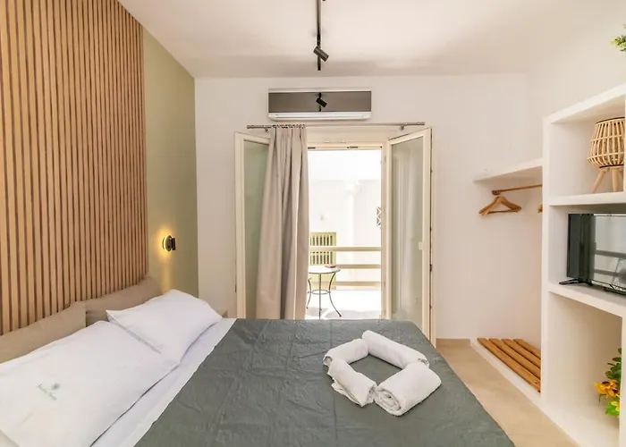 Fouulishouse 3 * Tínos